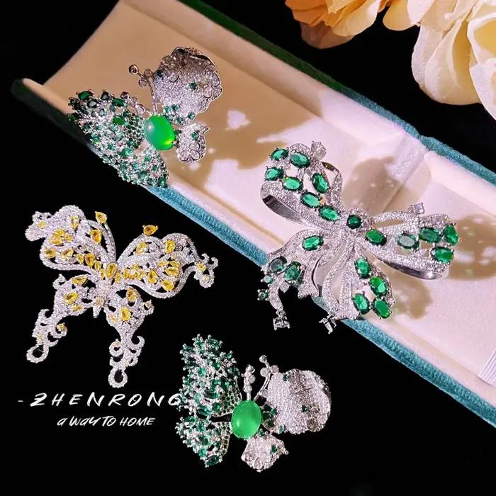 Pendentif luxueux haut de gamme serti de diamants