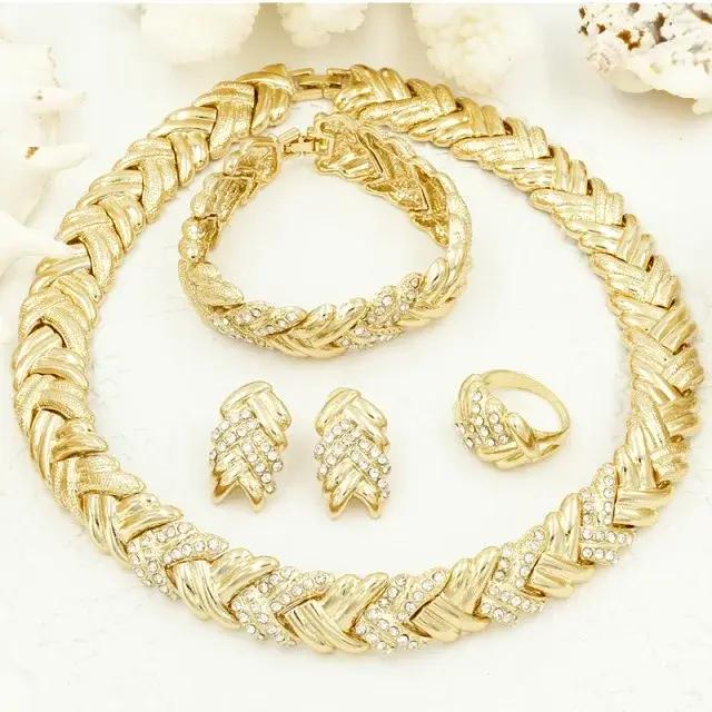 Mode mariée dubaï couleur or ensembles de bijoux pour femmes Costume collier boucles d'oreilles mari
