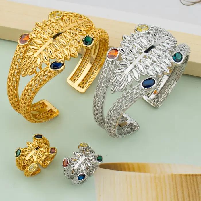 Bracelets de luxe avec anneaux