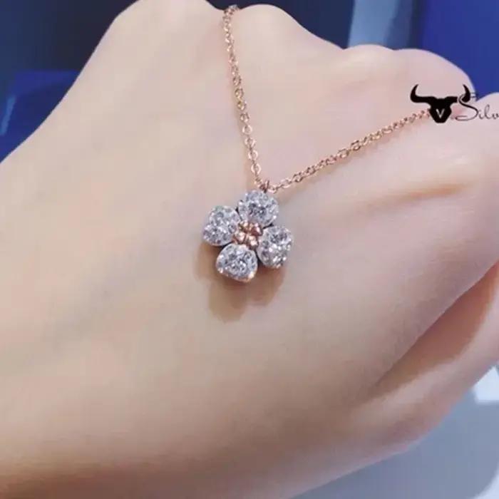 Ensemble de bijoux fins originaux en forme de fleur éternelle