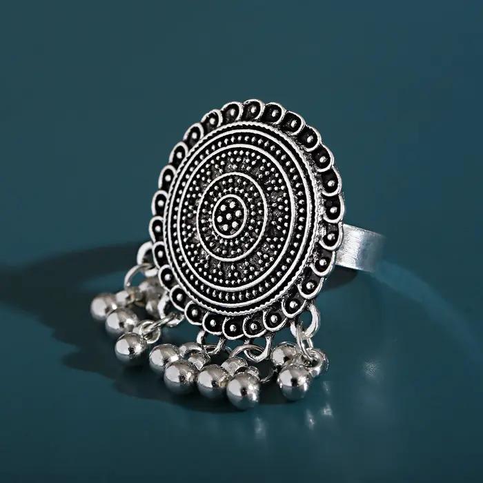 Bagues ethniques antiques de couleur argent pour femmes et filles, bagues rondes en alliage à fleurs