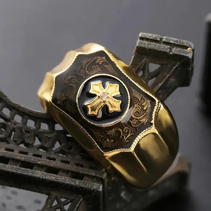Bague en Agate Noire en Forme de Croix Punk pour Homme Occasions Spéciales Anniversaire Symbolisme Foi et Pouvoir