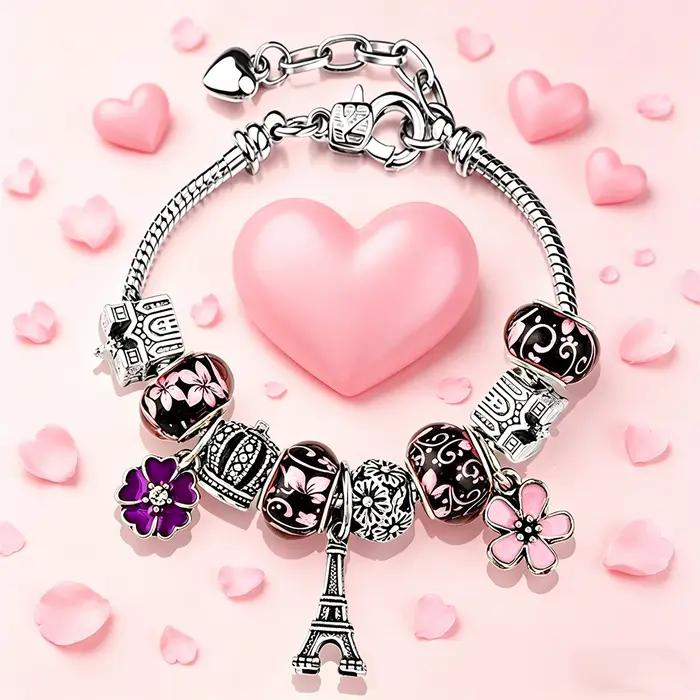 Bracelet à breloques Tour Eiffel de Paris en argent plaqué antique