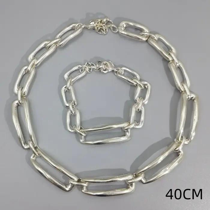 Ensemble bijoux or et argent géométrique à la mode pour femmes et hommes occasions spéciales