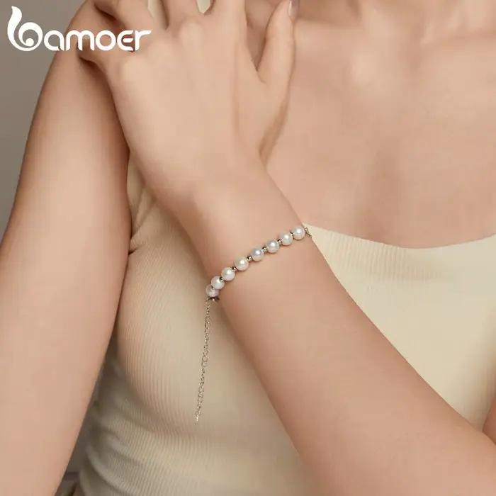 Bracelet de perles en argent regardé 925