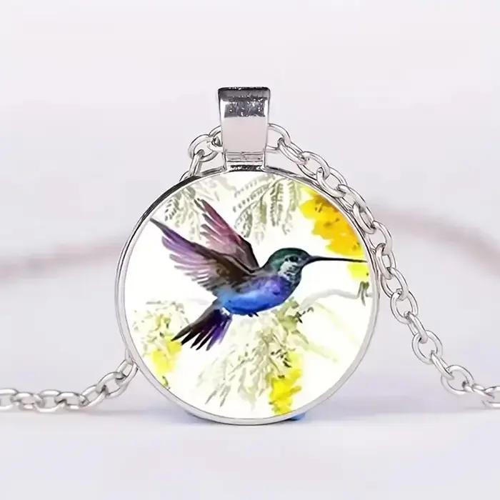 Mignon rond colibri dôme en verre Cabochon pendentifs colliers oiseau forêt tropicale bijoux accessoires