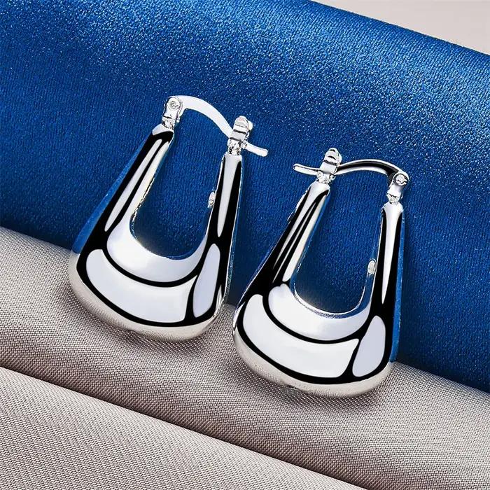 Boucles d'oreilles géométriques brillantes en argent sterling 925 pour femmes, bijoux de mode pour mariage et occasions spéciales