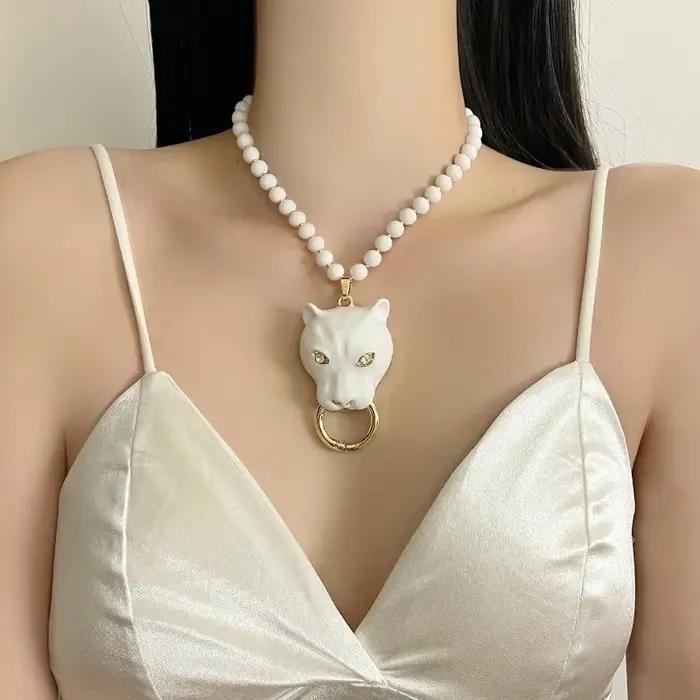 Collier pendentif panthère à perles doré chic bijou tendance pour femmes style punk anniversaire fête