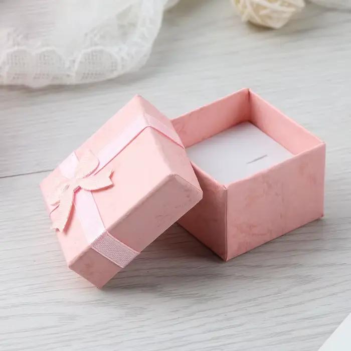 Boîte d'emballage de bijoux multicolores, 12 pièces, boîte à bagues et boucles d'oreilles, porte-cadeau pour bijoux, 4x4x3CM, vente en gros
