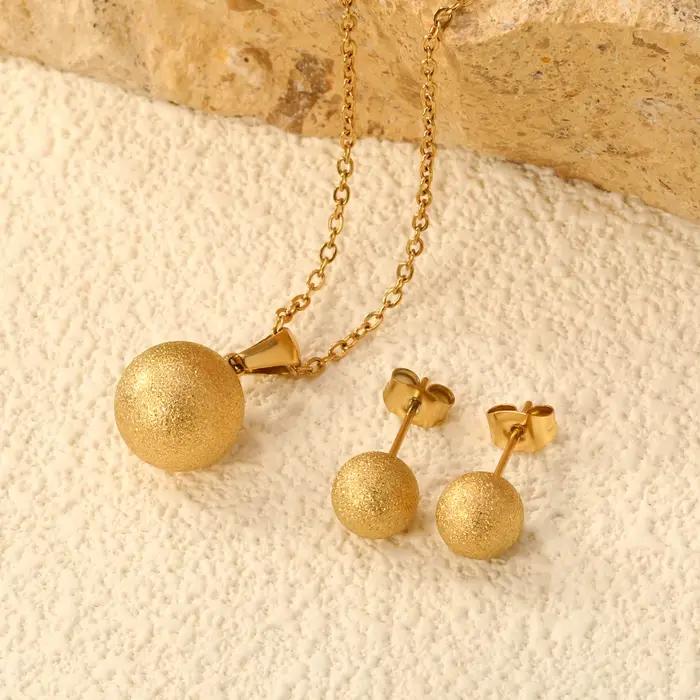 Ensemble de bijoux ronds minimalistes ASONSTEEL pour femmes, design moderne, acier inoxydable, or plaqué, pour occasions spéciales et tenues quotidiennes