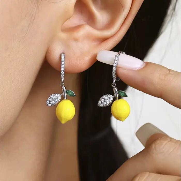 Pendentif citron boucles d'oreilles pendantes correspondant coquille perles collier Bracelet à la main perles colliers Bracelets boucle d'oreille pour les femmes