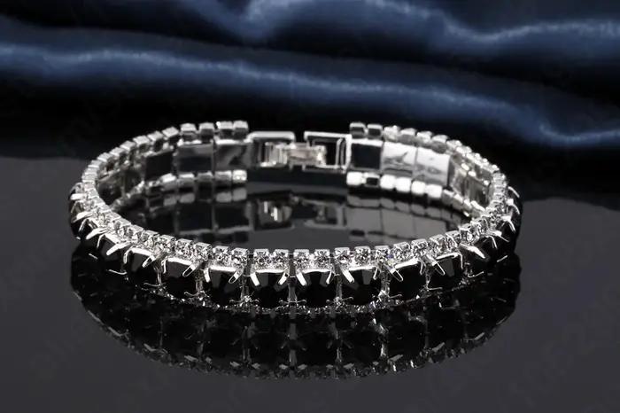 Bracelet en argent sterling serti de zirconium noir pour femmes occasion engagement style vendange
