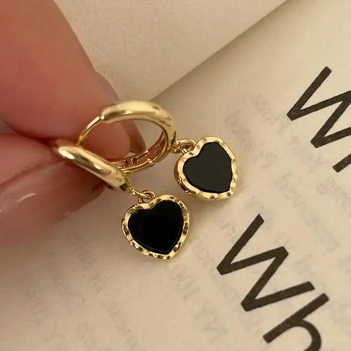 Boucles d'oreilles créoles pendentifs cœur noir couleur or pour femme