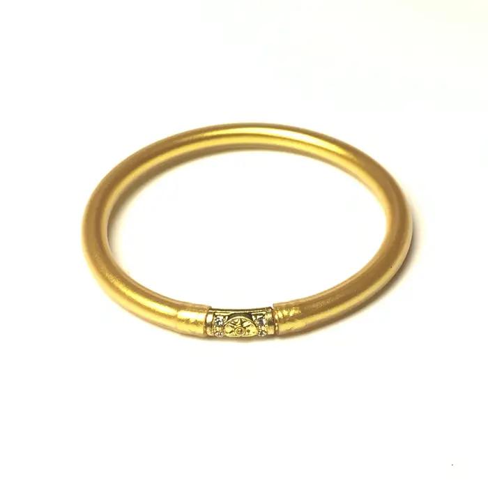 Bracelets tibétains magiques pour femmes, chargés d'énergie positive, finitions métalliques diverses, idéaux pour les occasions spéciales et le quotidien