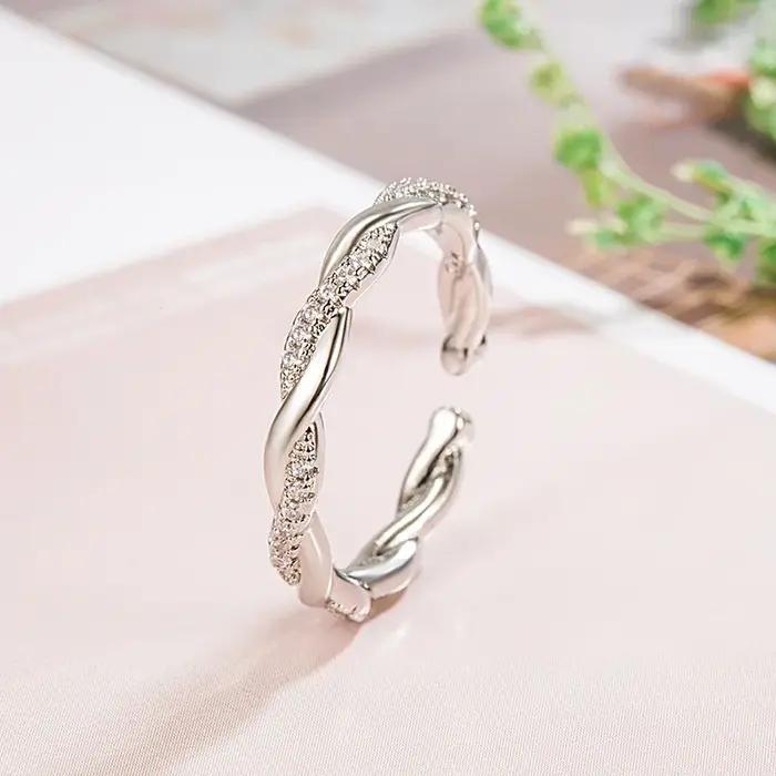Bague torsadée en argent regardé 925 pour femme