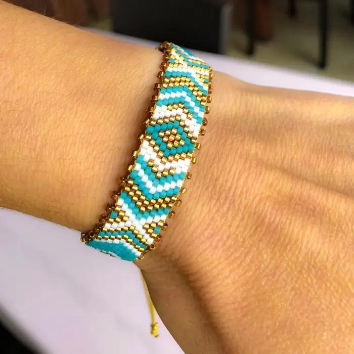 Bracelet en perles de riz bohème ajustable cœur géométrie multicolore tissage artisanal ethnique pour femmes occasions spéciales