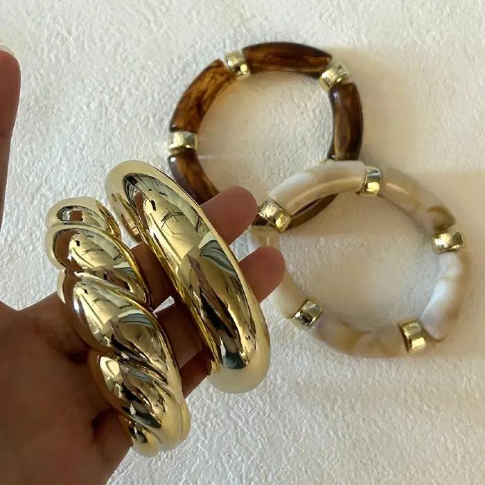 Ensemble de bracelets élastiques en résine marron pour femmes