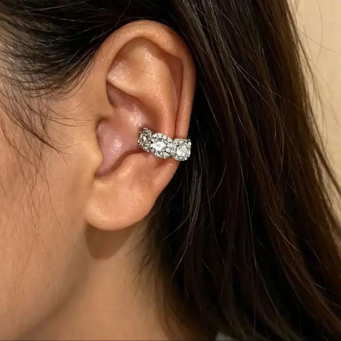 1 pièce Boucle d'oreille clip géométrique en cristal CZ en forme de feuille pour femme sans perçage