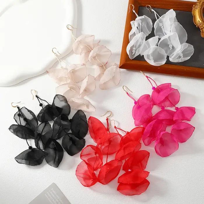 Boucles d'oreilles longues à breloques pour femmes
