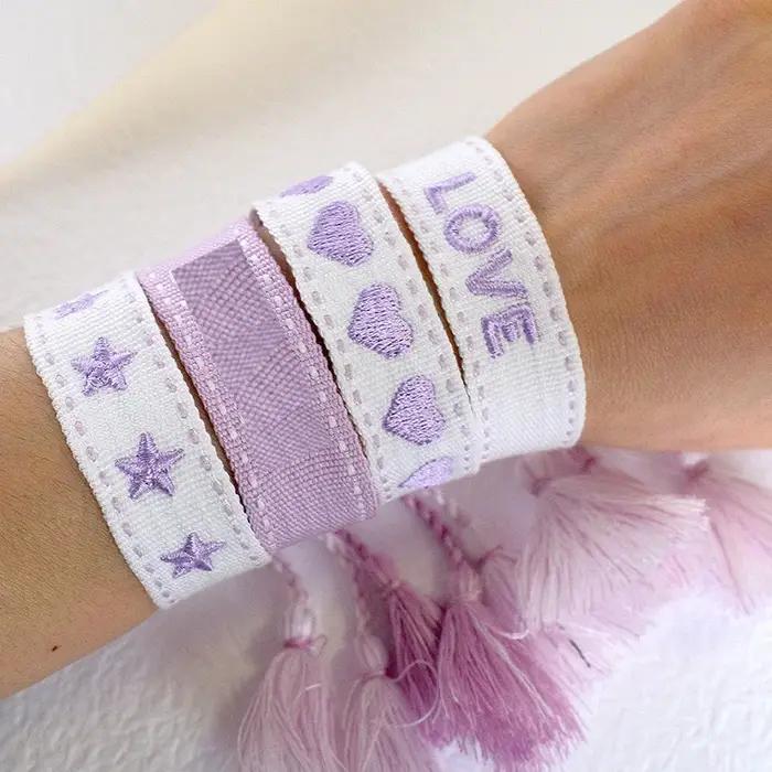 Bracelet brodé série Boho violet pour femmes