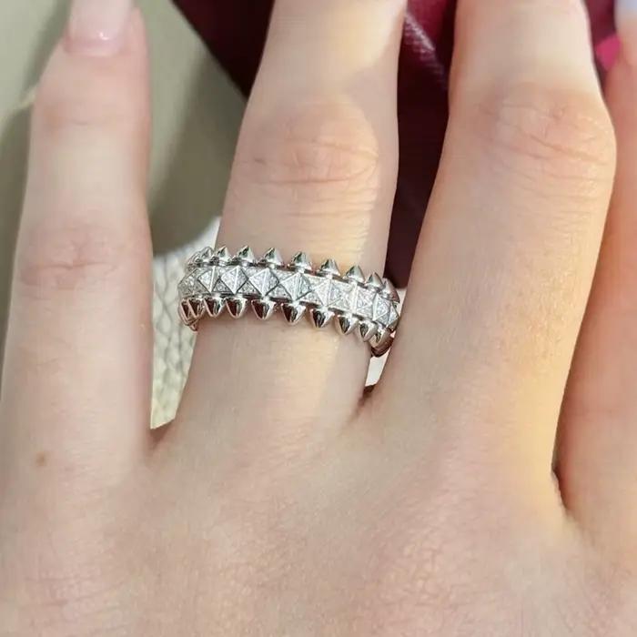 Bague en argent sterling 925 sertie de zirconium blanc élégante avec motifs géométriques pour femmes occasions spéciales