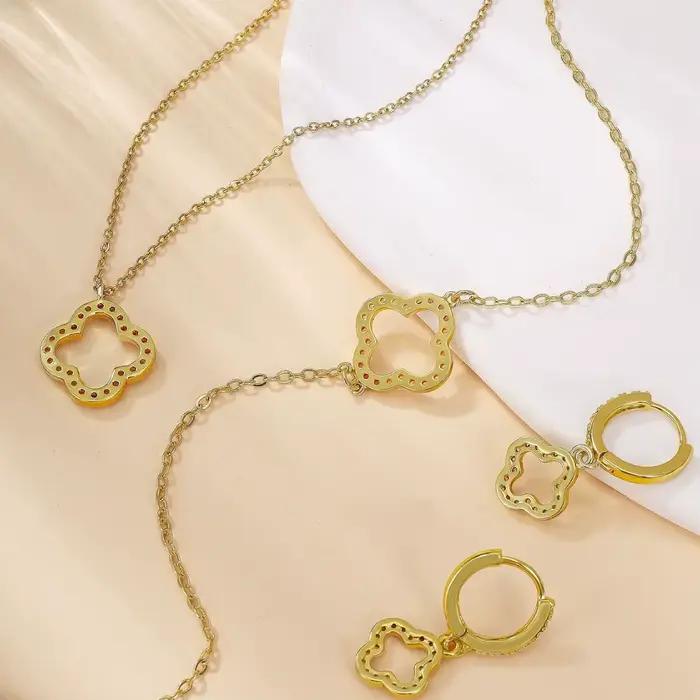 Cristal Zircon trèfle à quatre feuilles motif ensemble de bijoux Bracelet collier boucles d'oreilles classique pour les femmes tendance fleur fête charme cadeaux