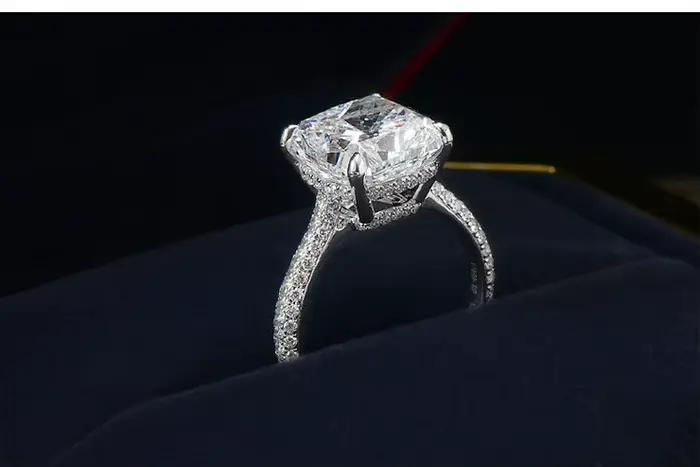 Bague en diamant Moissanite pour femme