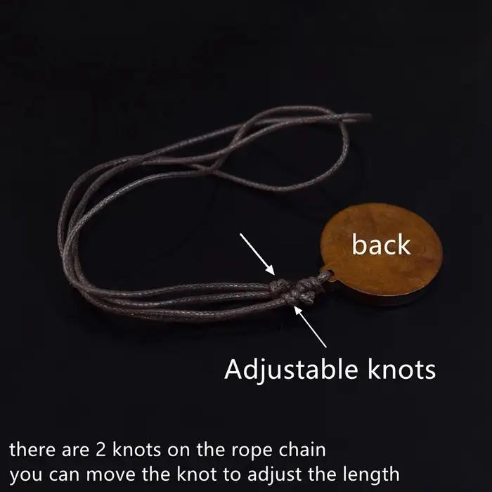 Collier en bois et verre vintage avec pendentif cheval galopant ajustable pour homme et femme occasions festives et cadeau exceptionnel