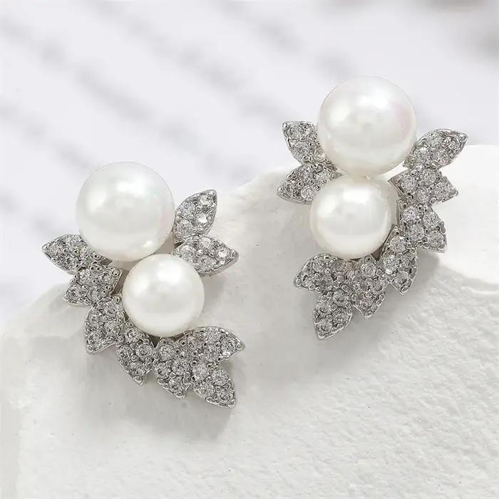 UILZ exquise Imitation perle boucles d'oreilles pour les femmes de luxe en forme de feuille zircone couleur or boucle d'oreille bijoux de fête de mariage