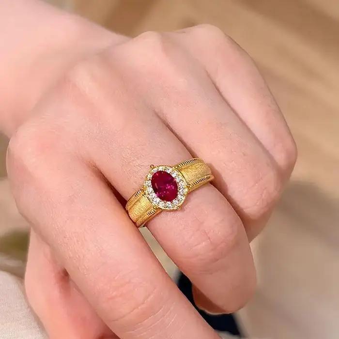 Bague Vintage en rubis ovale brossé pour femme