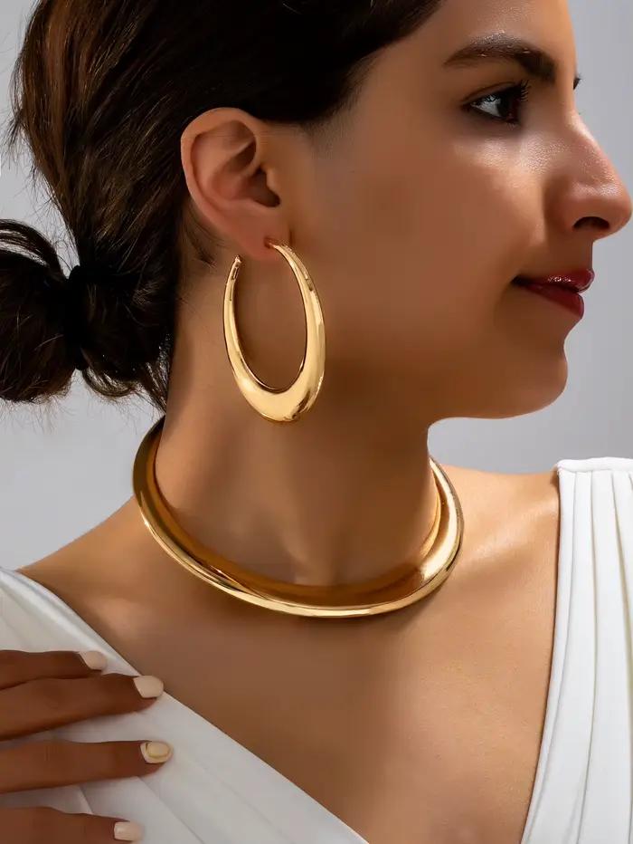 Ensemble de bijoux pour femmes, collier ras du cou et boucles d'oreilles brillants simples et élégan