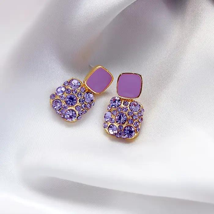 Boucles d'oreilles à clous en strass violet pour femmes, boucles d'oreilles en perles d'imitation exquises, boucles d'oreilles géométriques carrées simples, bijoux de fête K0