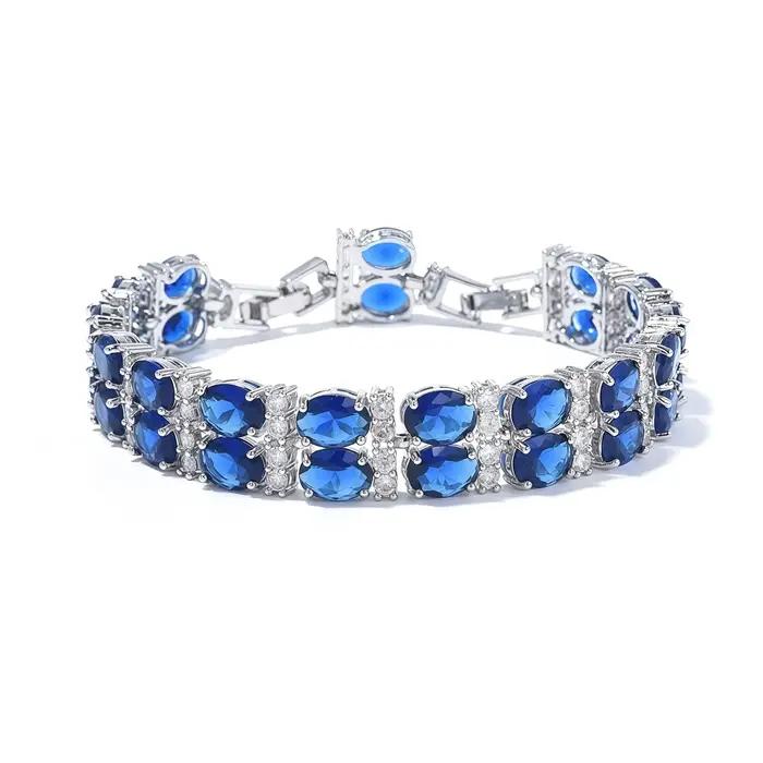 Bracelet Exquis à Double Rangée de Zircons Multicolores Extensible Bijou de Main Transparent Tendance pour Femme Occasions Spéciales