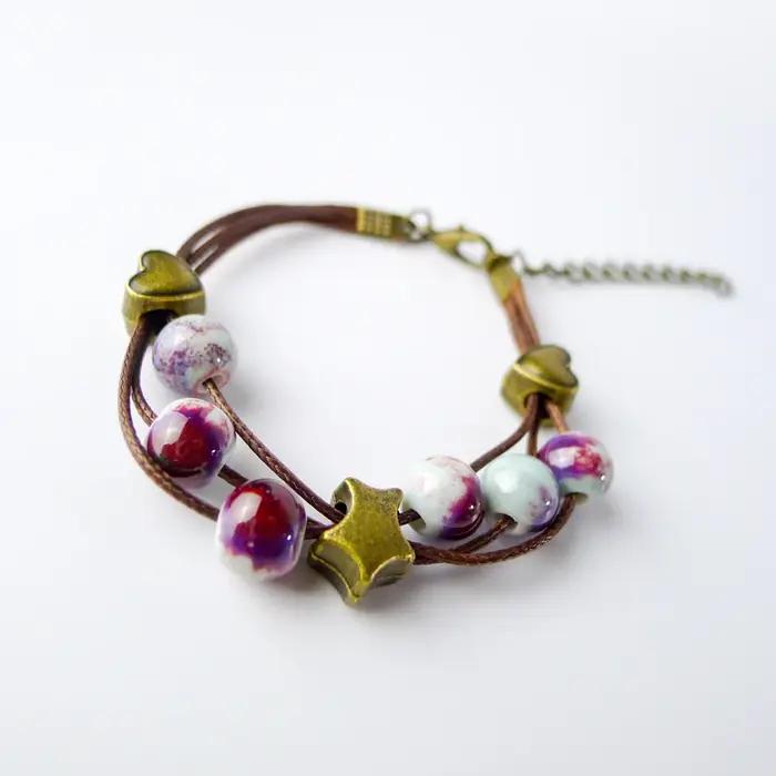 Bracelet en céramique bohème fait à la main avec breloque plante pour femmes occasions spéciales