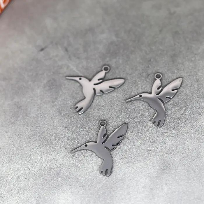 Pendentif colibri en acier inoxydable pour femme