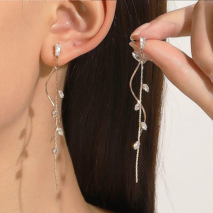 Mode coréenne luxe longues boucles d'oreilles à pampilles pour les femmes Ins rotatif torsadé Zircon