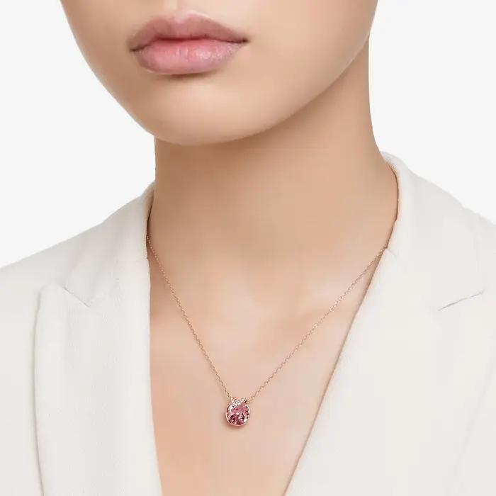 Collier romantique Bella V avec cristaux d'Autriche pour femmes, bijou de mariage, anniversaire et célébrations de Noël