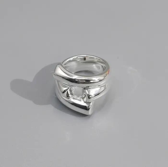 La bague la plus vendue de 2026, de haute qualité, avec plusieurs styles au choix, idéale pour un us