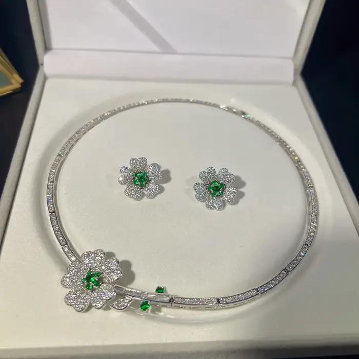 Ensemble de bijoux en zircone émeraude pour femmes