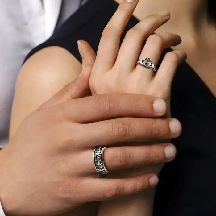 Bagues de mariage classiques U7
