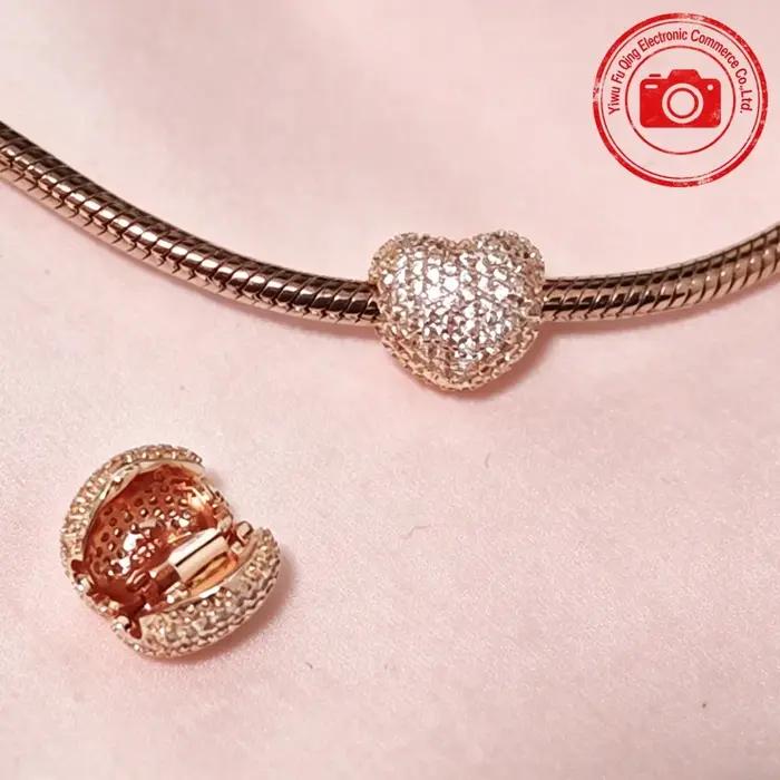 Breloques de la série Clip pour bijoux DIY, cadeaux, clip de sécurité étincelant, clip d'espacement marguerite rose, clip cœurs, perles compatibles avec les bracelets originaux