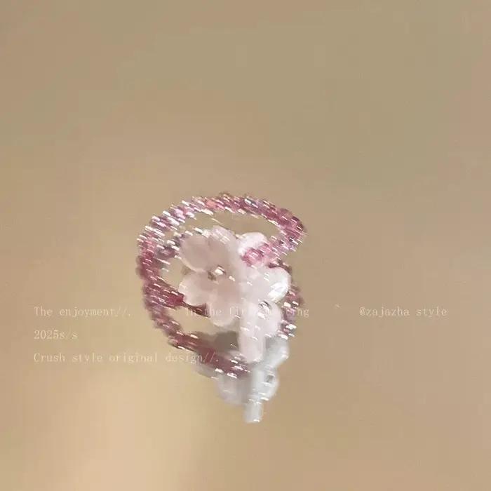 Bague romantique en forme de fleur violette