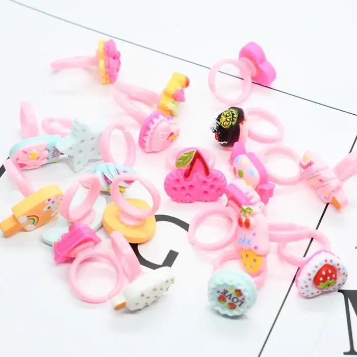 Bagues mignonnes pour filles style gâteau et desserts pour occasions spéciales parties anniversaires et jeux thé fantaisie imaginative
