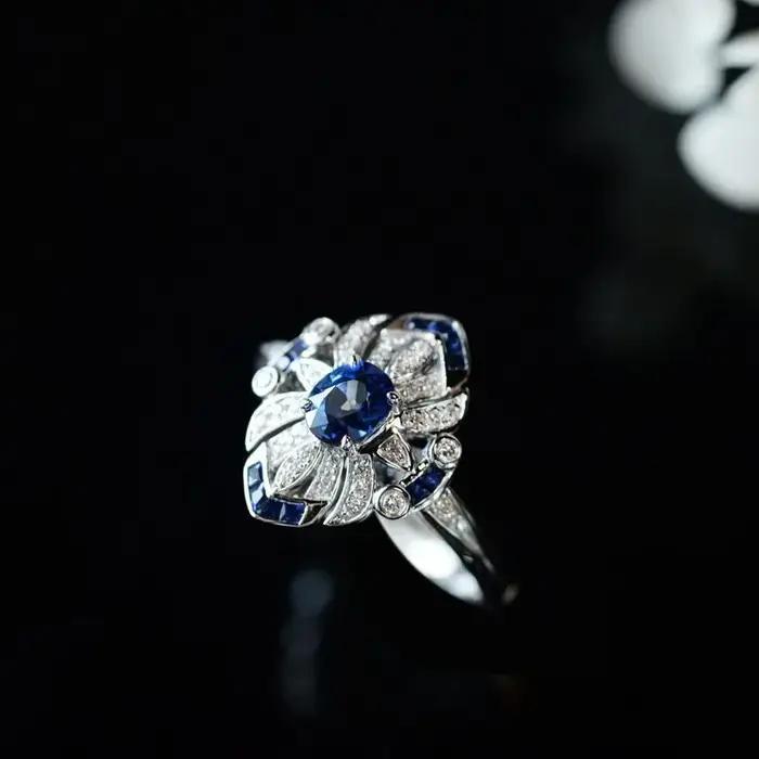 Bagues de luxe en saphir bleu clair pour femmes
