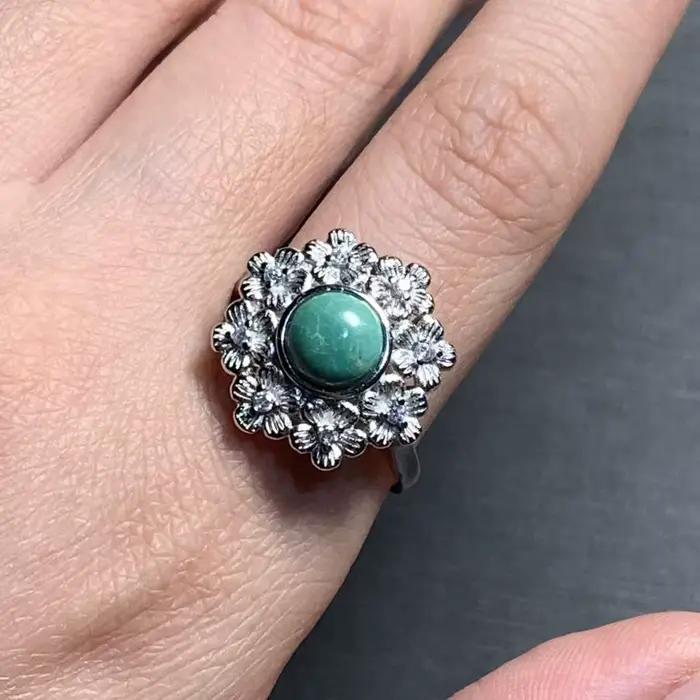 Bague en turquoise naturelle 57