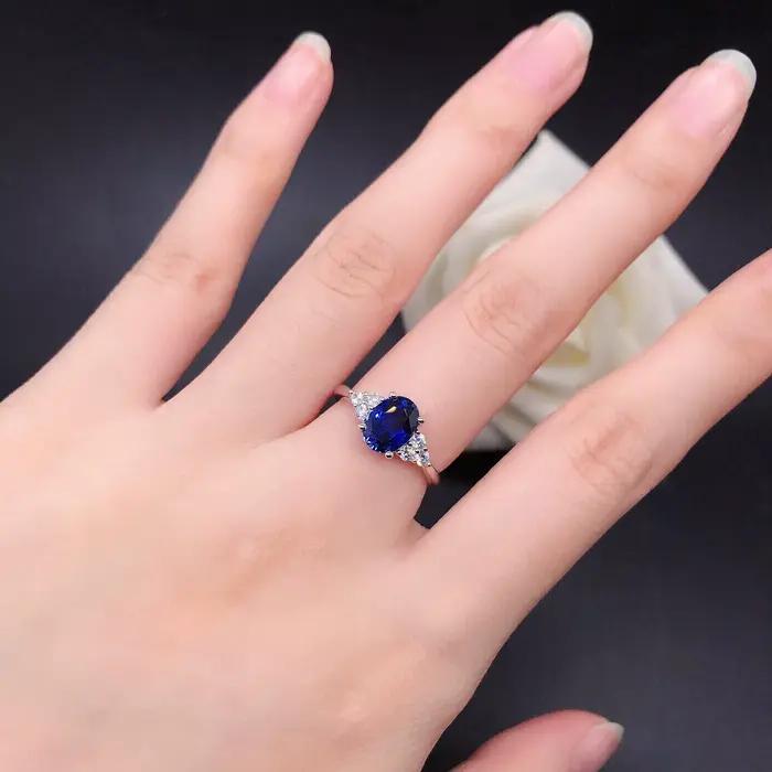 Bague de fiançailles en or blanc 14 carats pour femme
