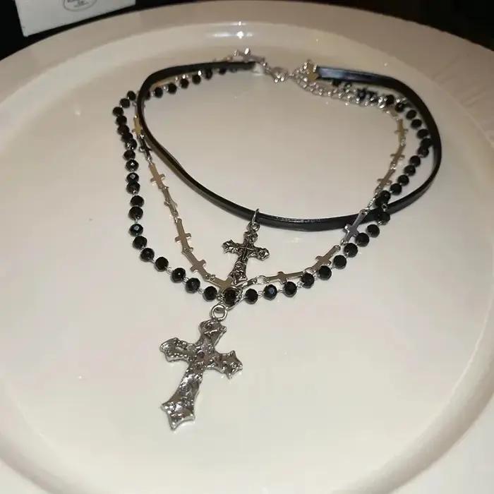 Collier Punk multicouche en croix pour fille épicée Y2K