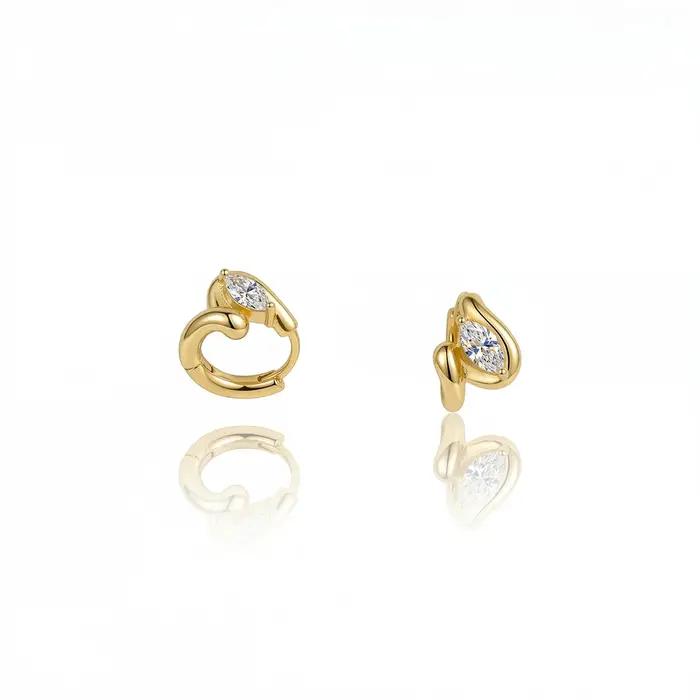 Moonmory – boucles d'oreilles chic en spirale dorée