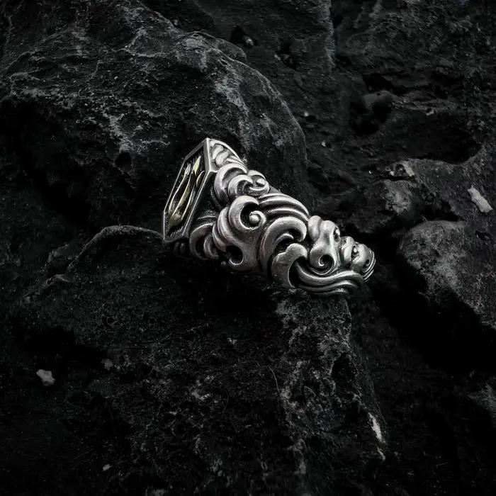 Bague Trident dorée rétro Poseidon pour hommes