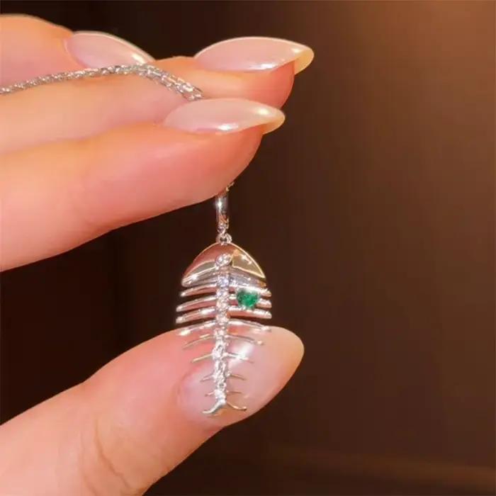 Collier tendance en diamants verts plaqués argent avec cristal et zirconium pour femmes occasions spéciales mariage soirée festive